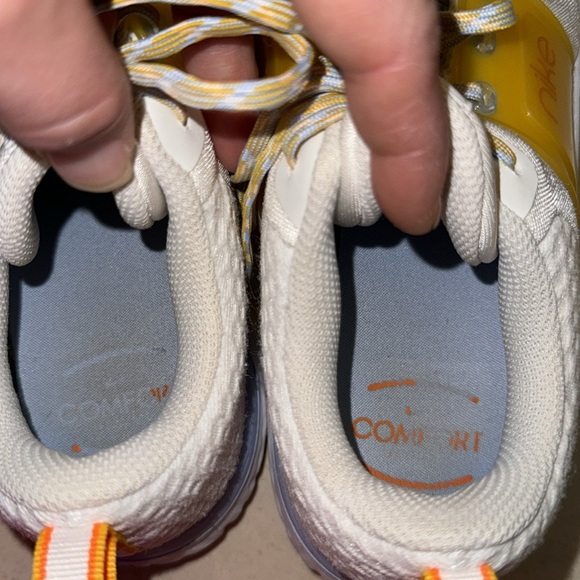 Nike Renew Sneakers - Picture 8 of 10